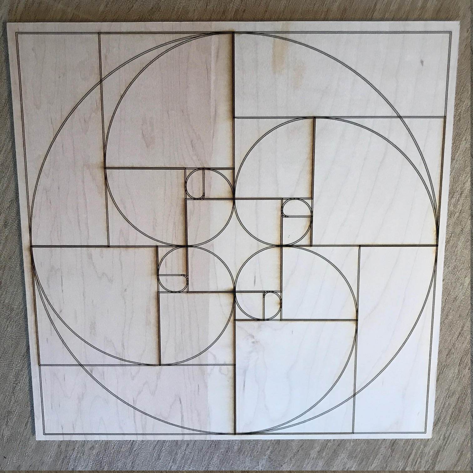 Golden Ratio Crystal Grid