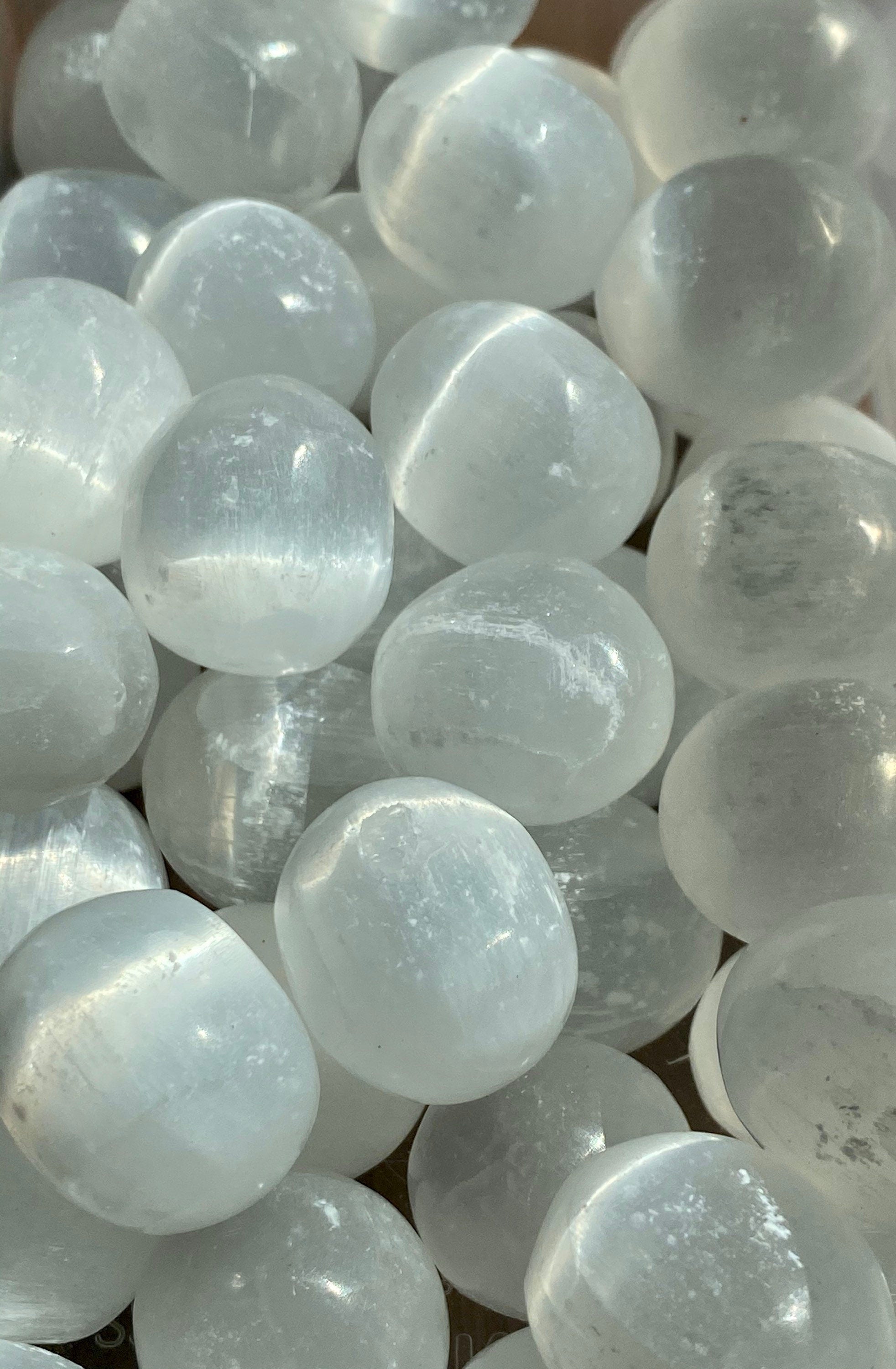 Selenite TUMBLED Morocco 