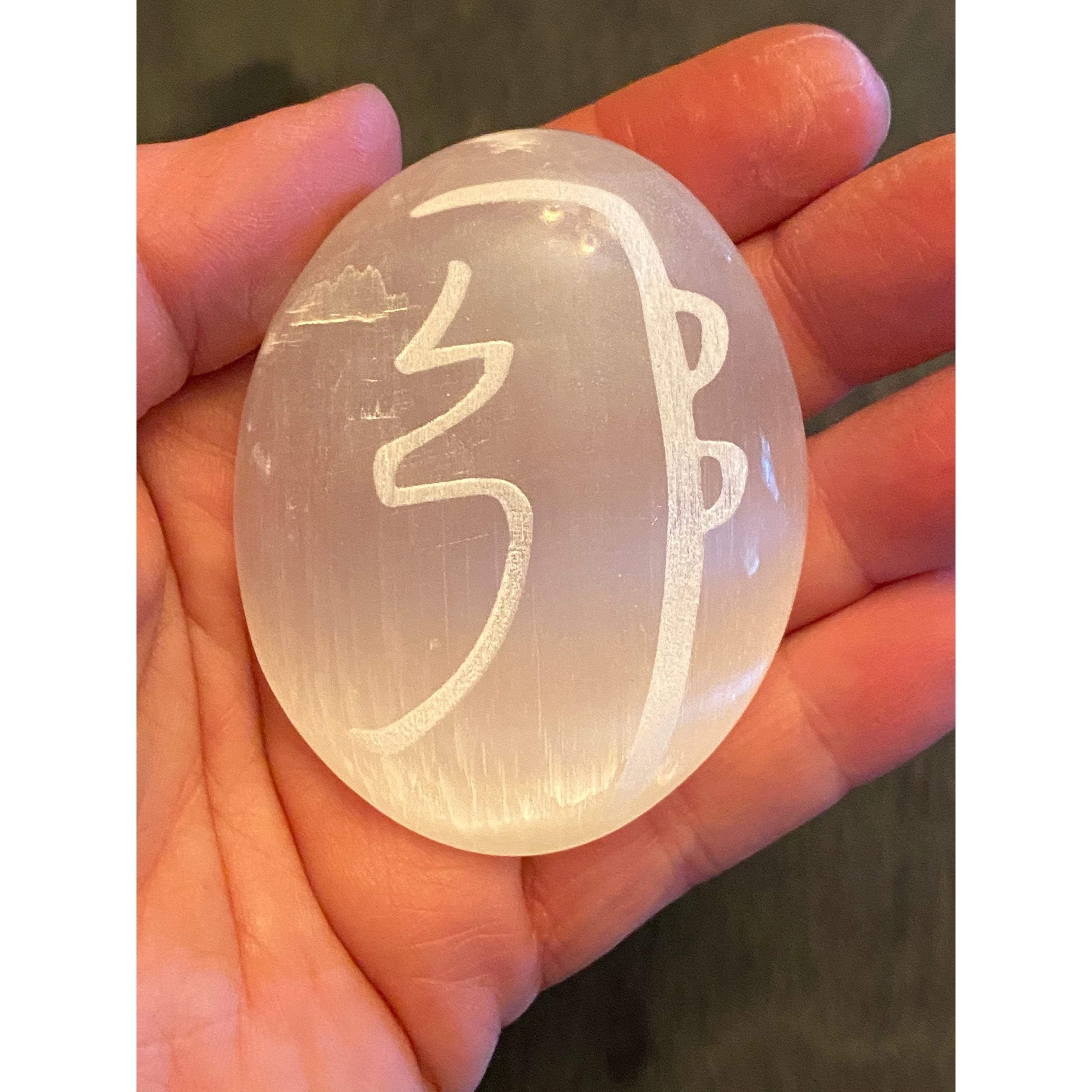 Sei He Ke Reiki Selenite Palmstone