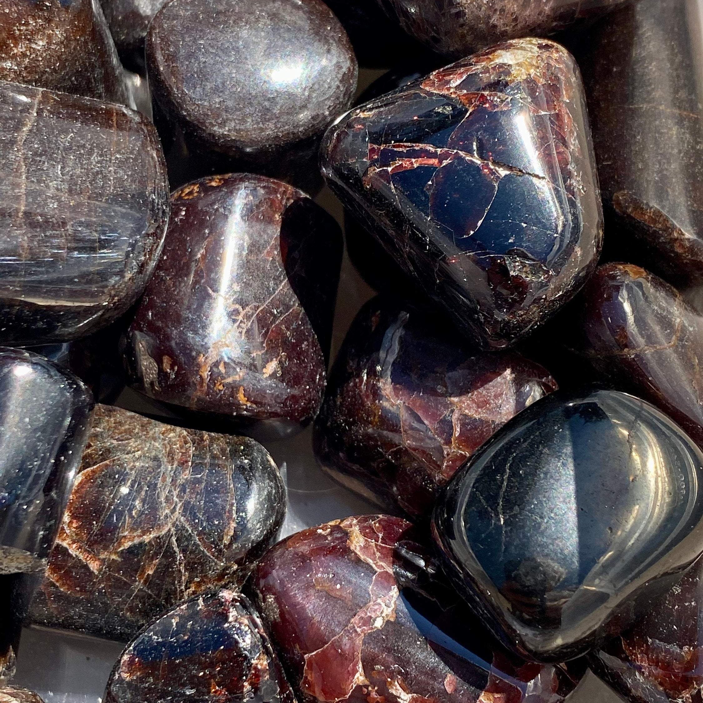 Garnet TUMBLED Medium