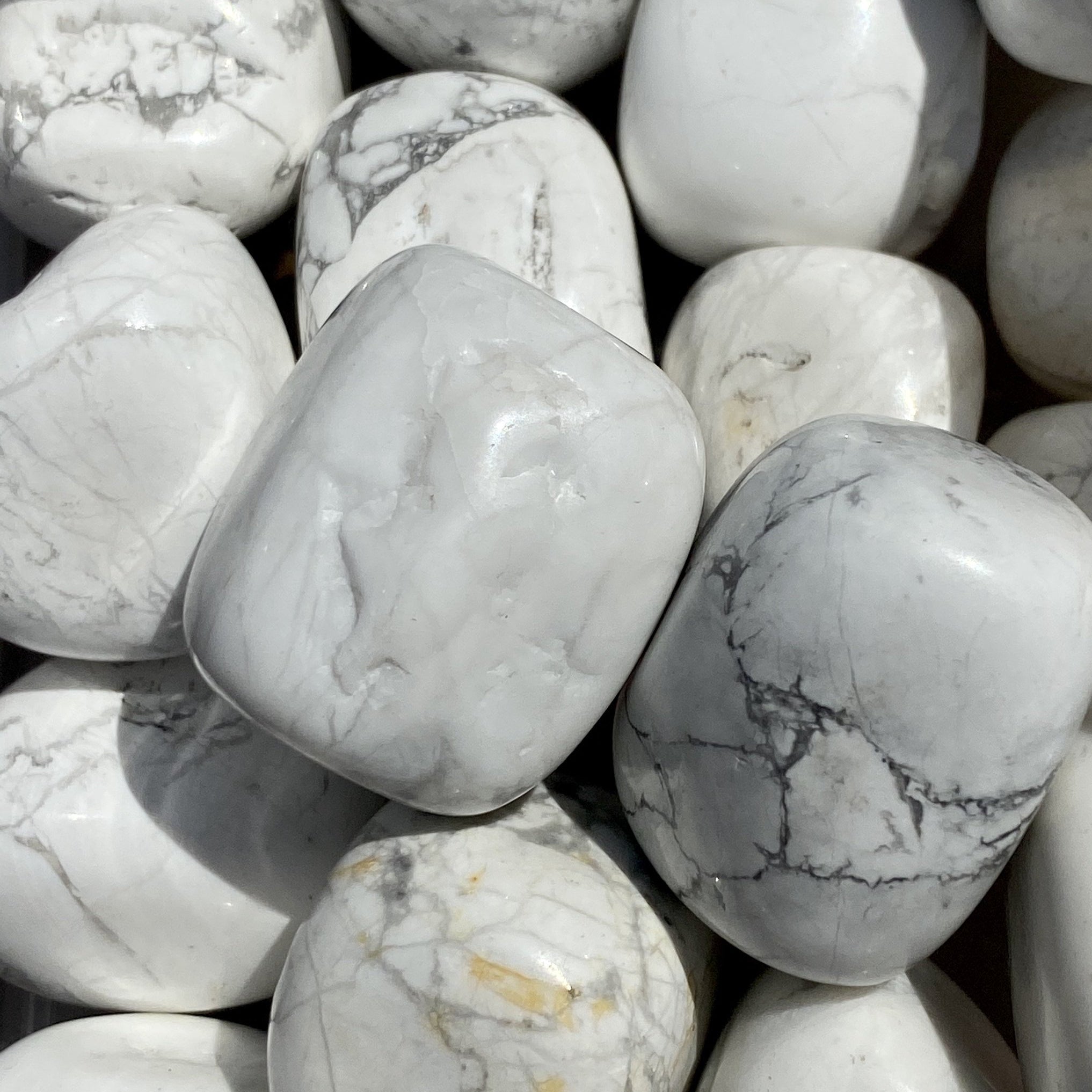 Howlite TUMBLED Stone Small