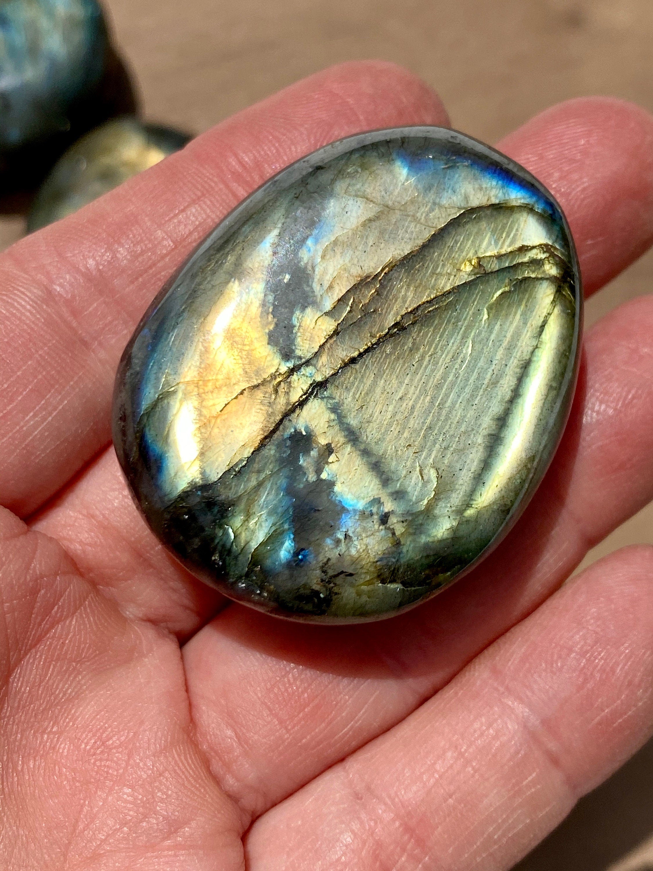 Labradorite PALM STONE from Madagascar 