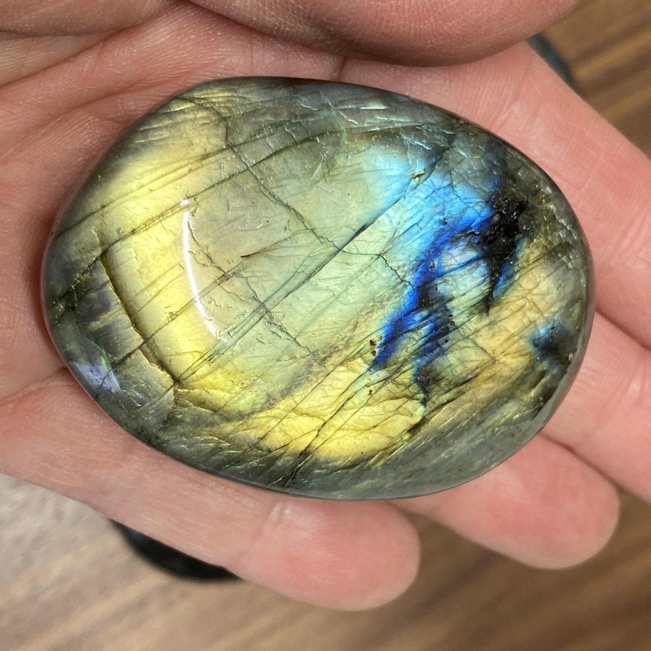 Labradorite PALM STONE from Madagascar