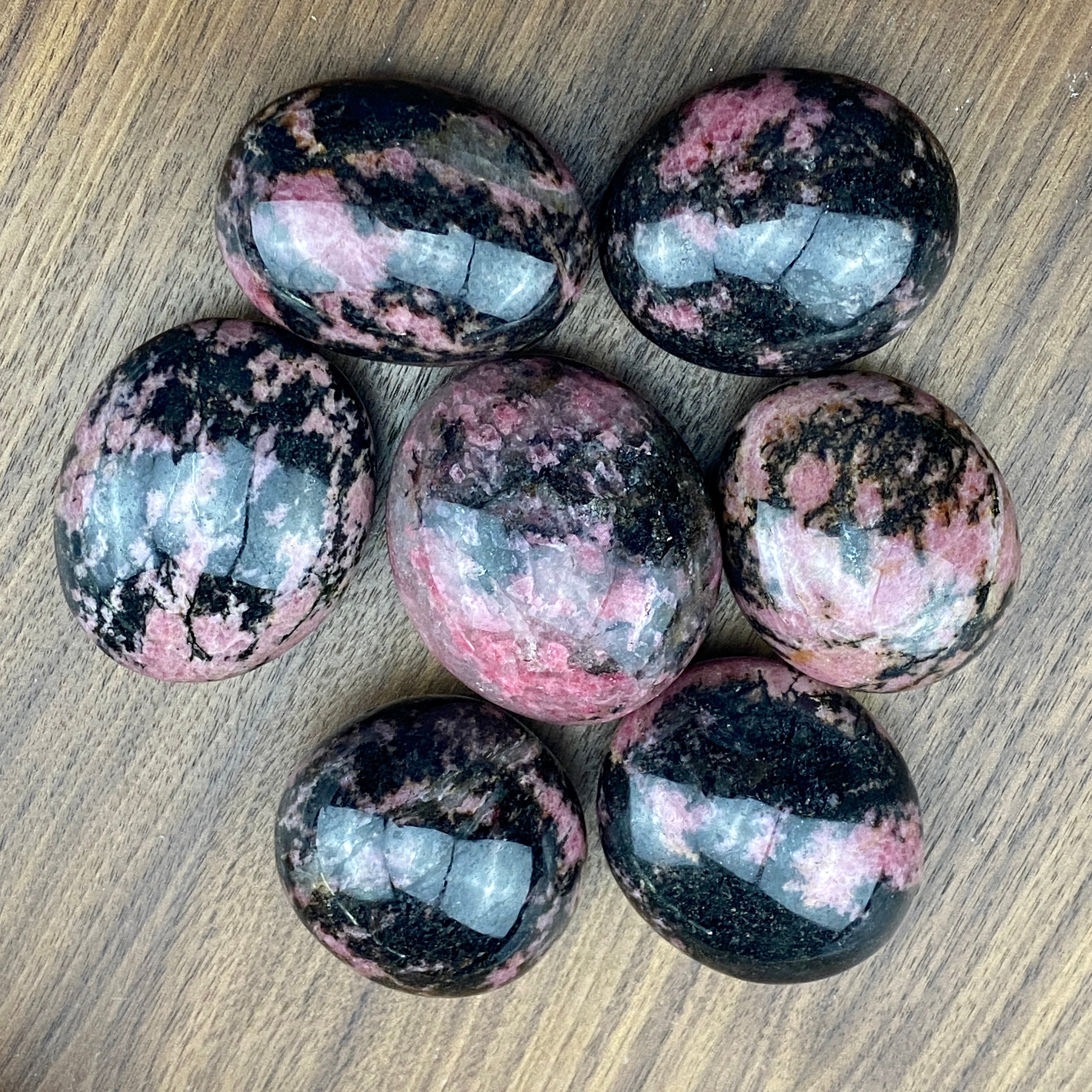 Rhodonite PALM STONE