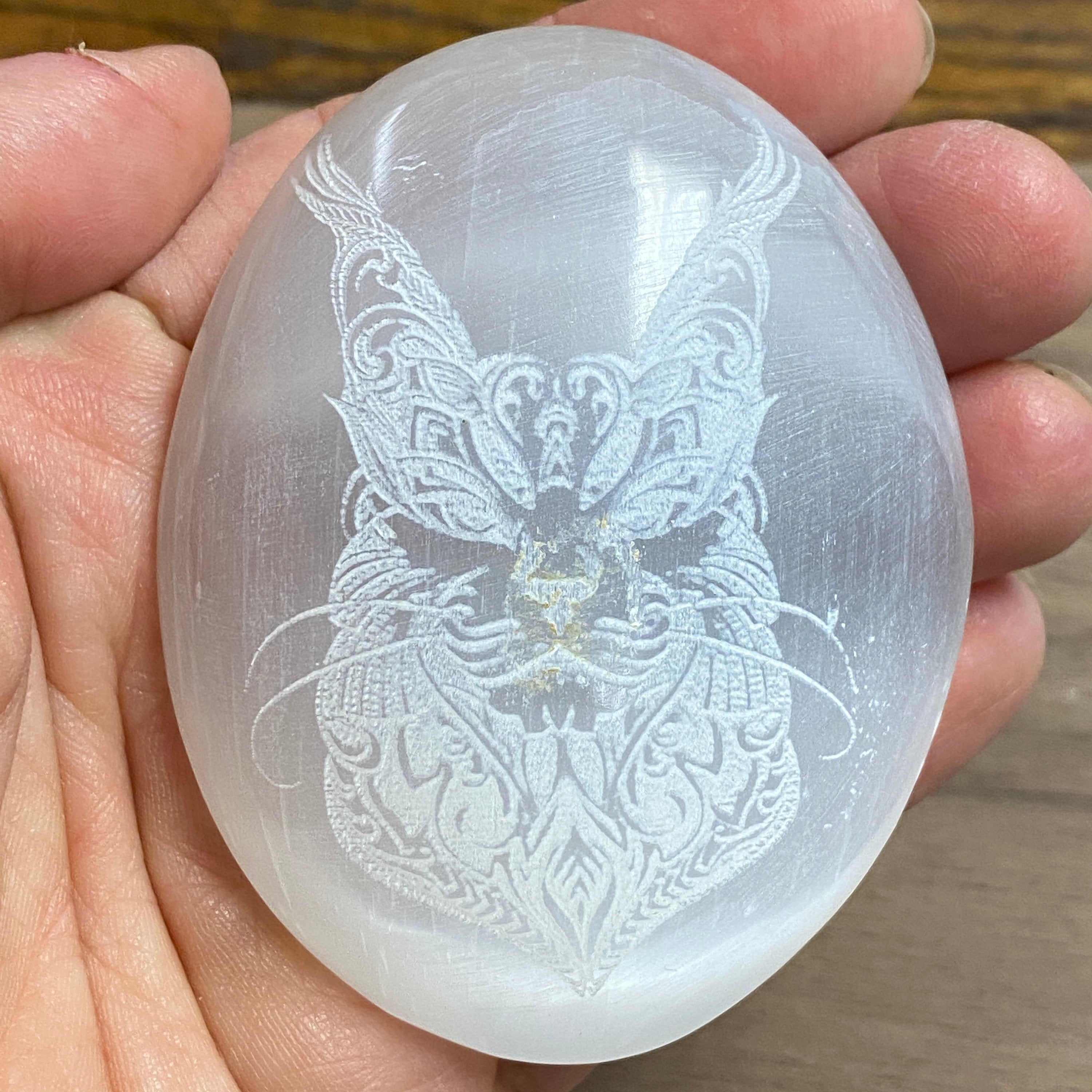 Lynx Selenite Palmstone