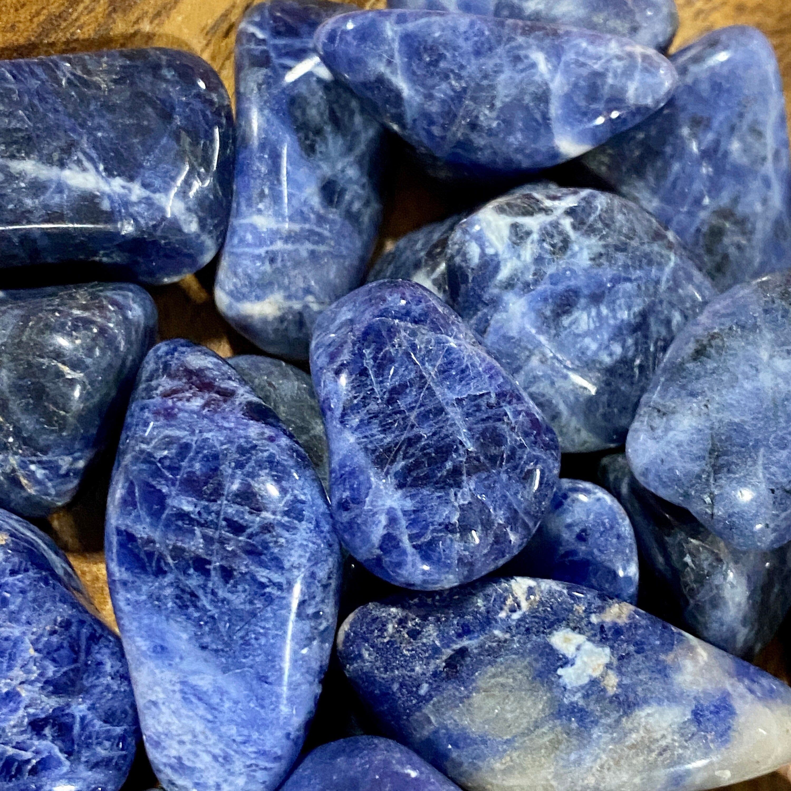 Sodalite TUMBLED  Sodalite
